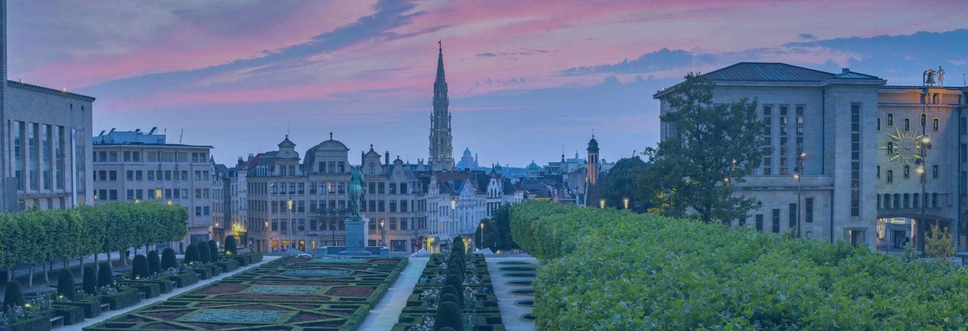 6 Hotels with Park Stay Fly Packages Near BRU Airport