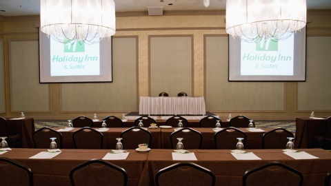DoubleTree by Hilton Pointe Claire Montreal Airport West , QC H9R1C2 near Montreal-Pierre Elliott Trudeau Int. Airport View Point 17