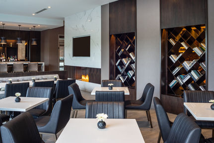 Holiday Inn Boston Logan Airport - Chelsea, an IHG Hotel , MA 02150 near Boston Logan International Airport View Point 11