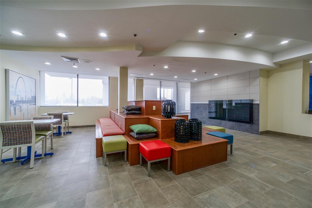 St Louis Airport Hotel , MO 63134 near Lambert-saint Louis International Airport View Point 18