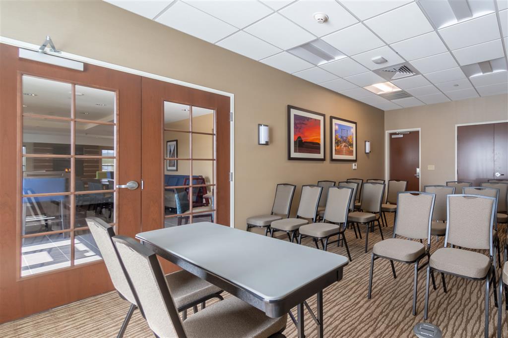 Comfort Inn and Suites Harrisburg Airport , PA 17057 near Harrisburg International Airport View Point 6