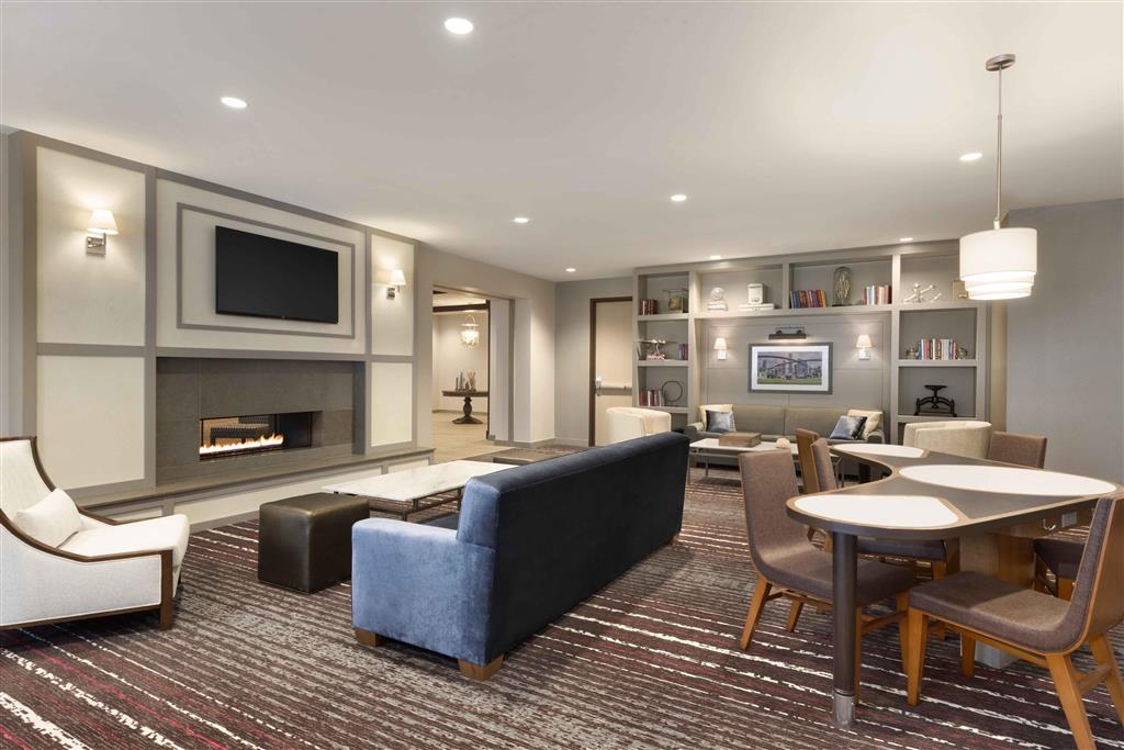 HOMEWOOD SUITES CHICAGO WEST LOOP , IL 60661 near Ohare International Airport View Point 7