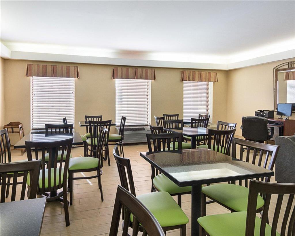 Quality Inn Richmond Airport , VA 23150 near Richmond International Airport View Point 15
