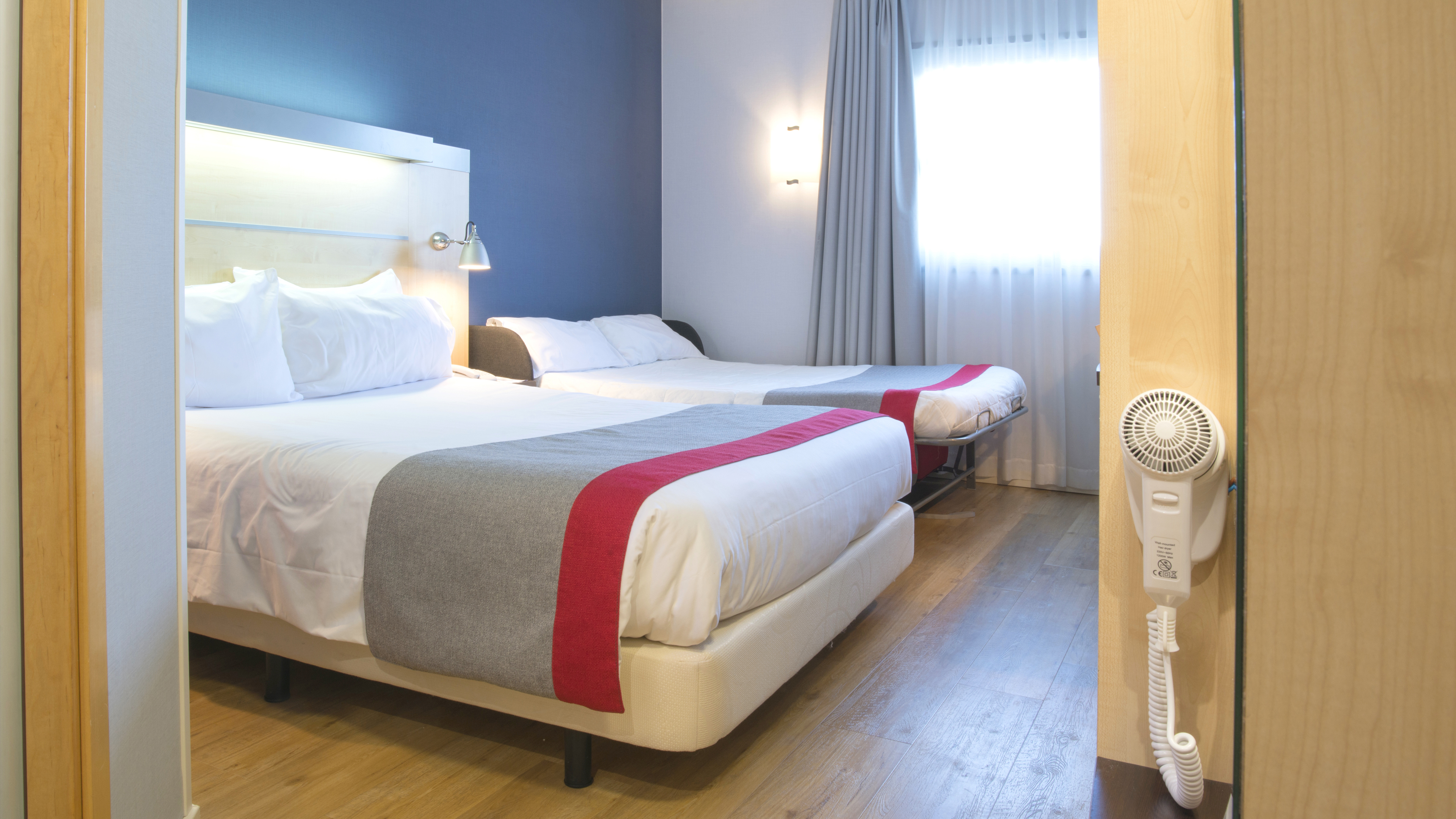 Holiday Inn Express Molins de Rei, an IHG Hotel ,  08750 near Barcelona El Prat Airport View Point 5