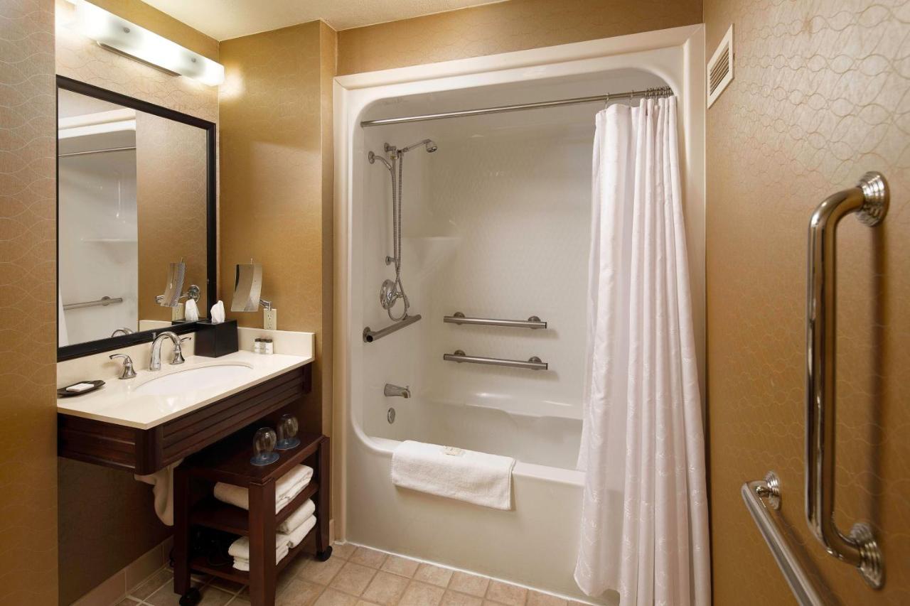 Sheraton Sioux Falls & Convention Center , SD 57104 near (Joe Foss Field) Sioux Falls Regional Airport View Point 10
