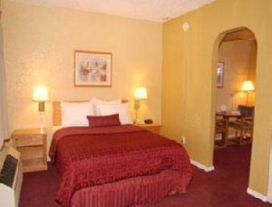 Howard Johnson Airport Downtown PHX , AZ 85008 near Sky Harbor International Airport View Point 2