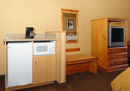 Comfort Suites Airport Louisville , KY 40213 near Louisville International Airport (standiford Field) View Point 3