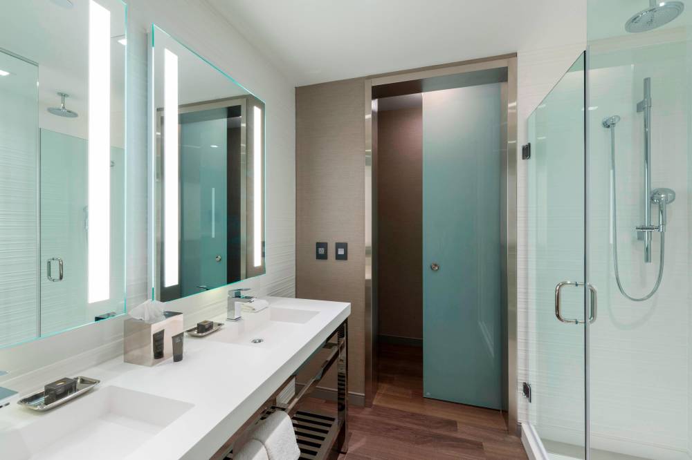 Ac Hotel By Marriott Boston Downtown 3