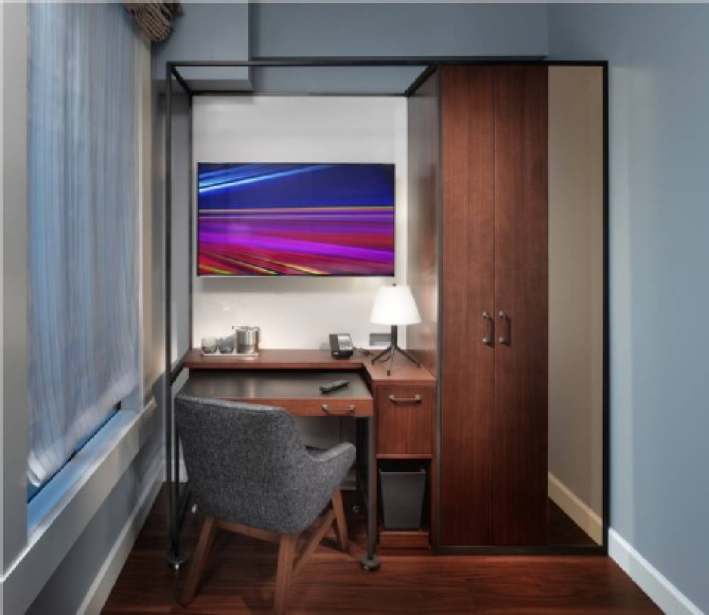 Axiom Hotel