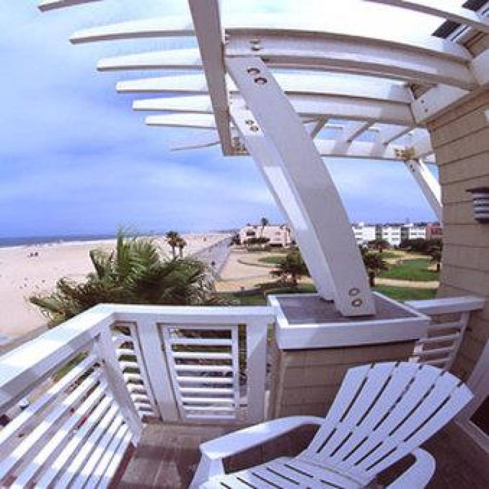 Beach House At Hermosa