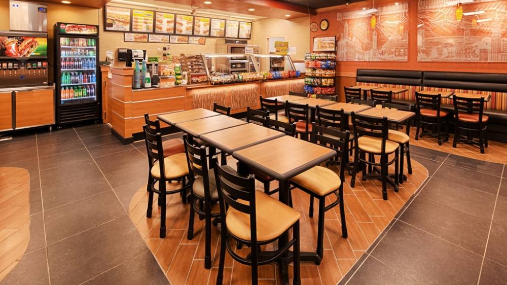 Best Western Airport 7