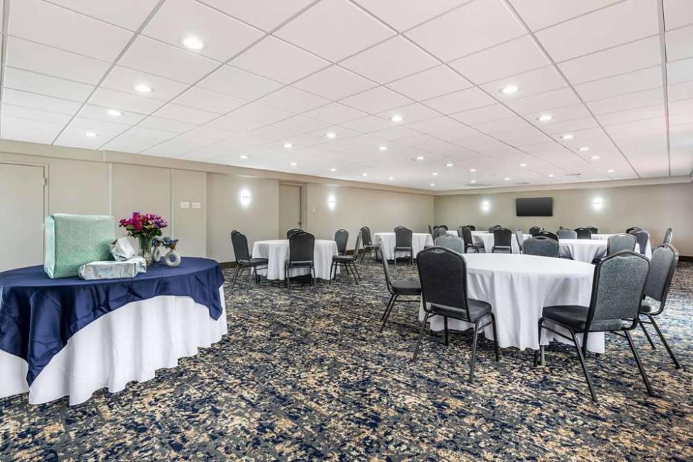 Best Western Plus Laurel 3