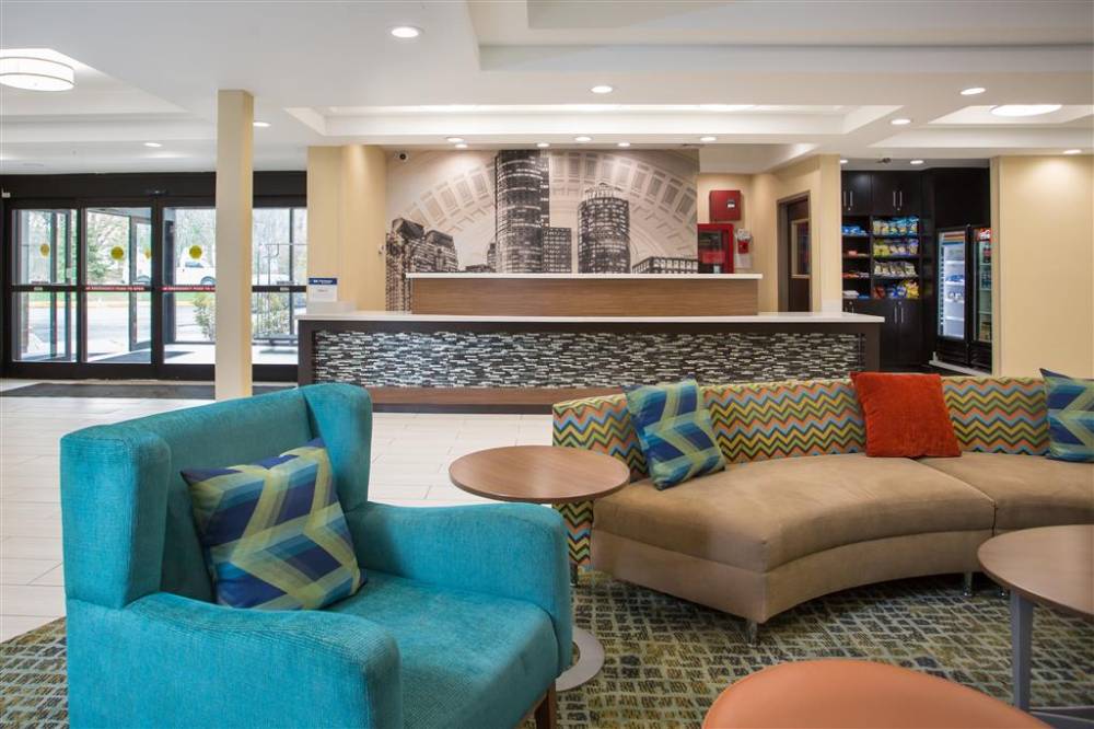 Best Western Plus New Englander 5