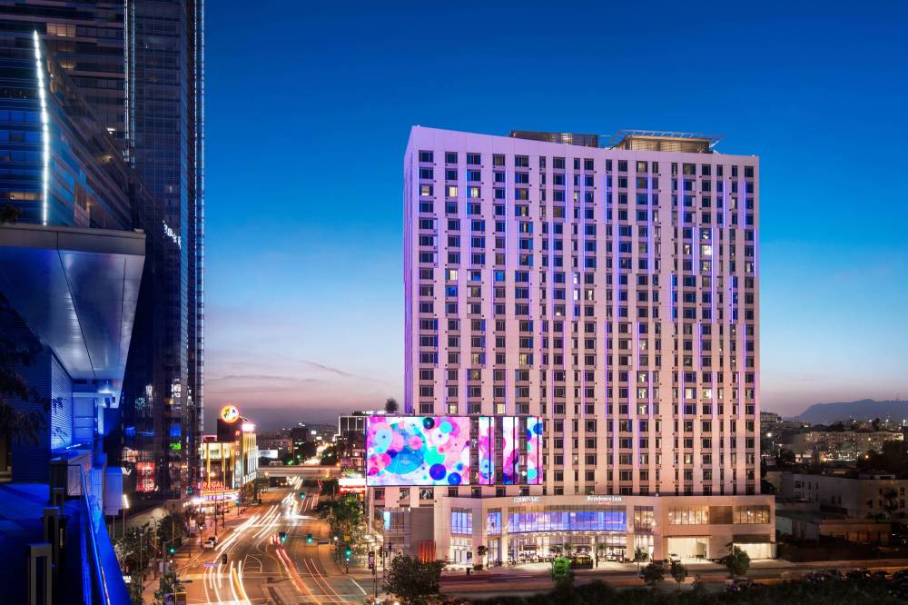 Courtyard By Marriott Los Angeles L.a. Live