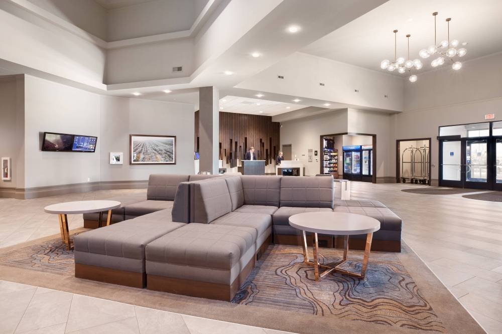 Delta Hotels By Marriott Fargo 1