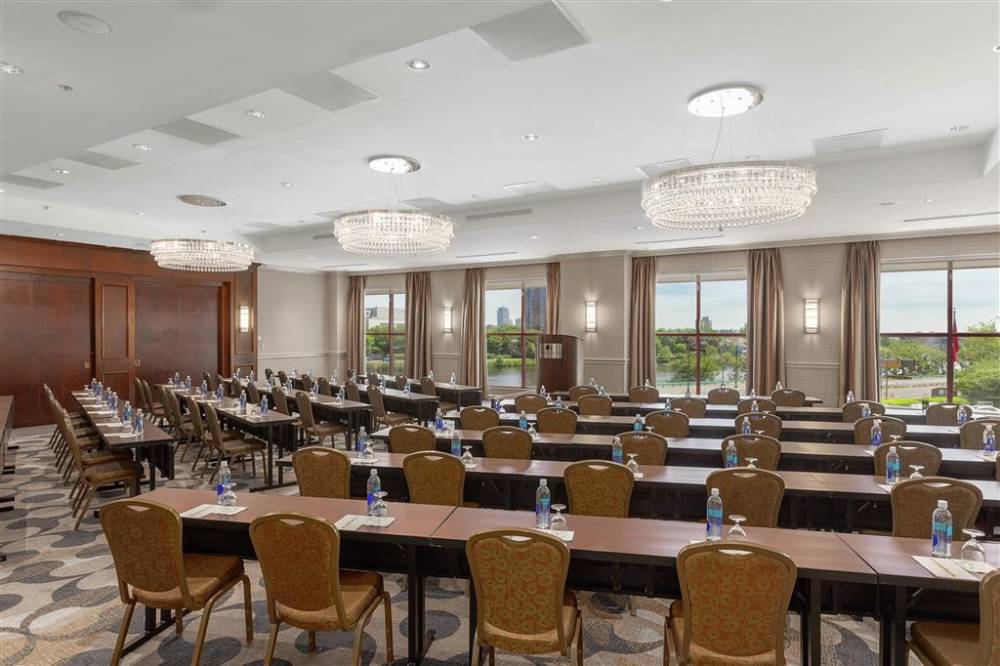 Doubletree Suites By Hilton Boston - Ca 2