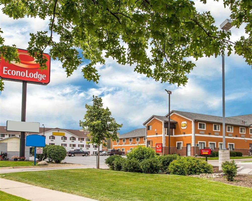 Econo Lodge Cedar Rapids 2