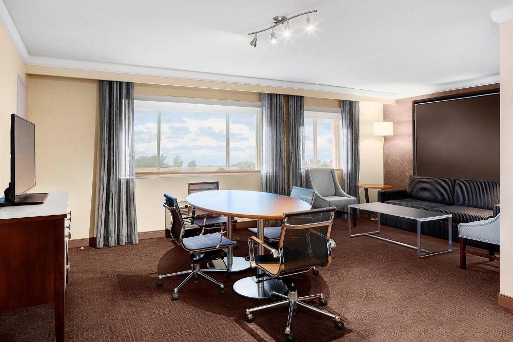 Sheraton Laval Hotel 10