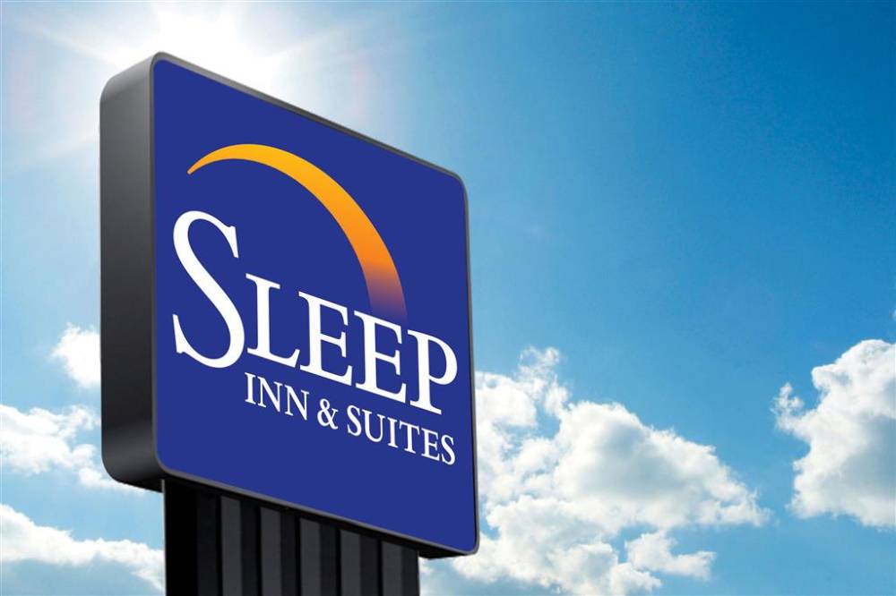 Sleep Inn And Suites Coliseum Area