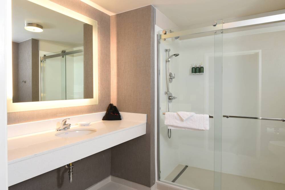 Springhill Suites By Marriott Des Moines West