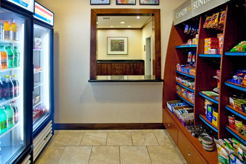 Staybridge Suites Airport