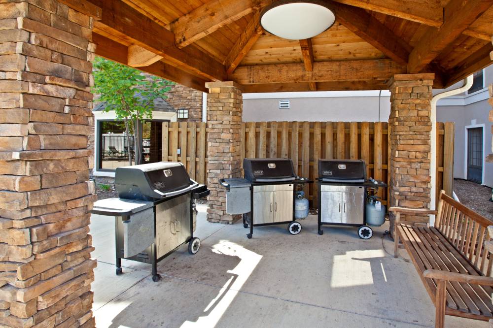 Staybrigde Suites Plainfield 4